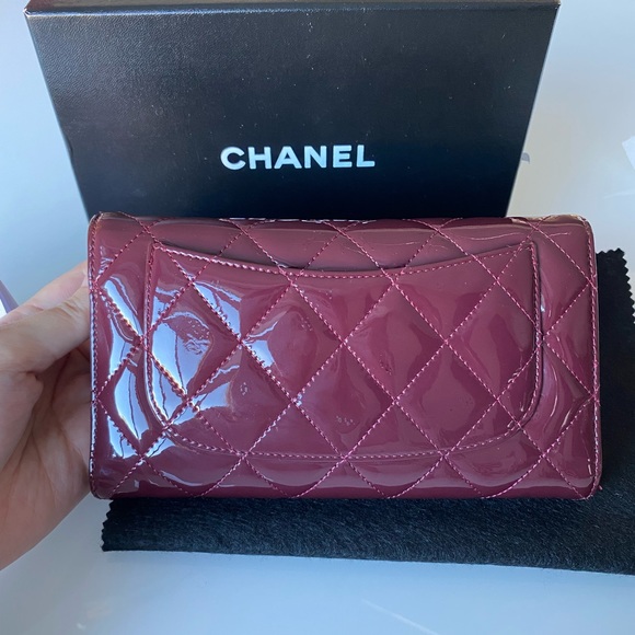 SOLD❌ Authentic Chanel Classic Flap Wallet - Picture 3 of 11